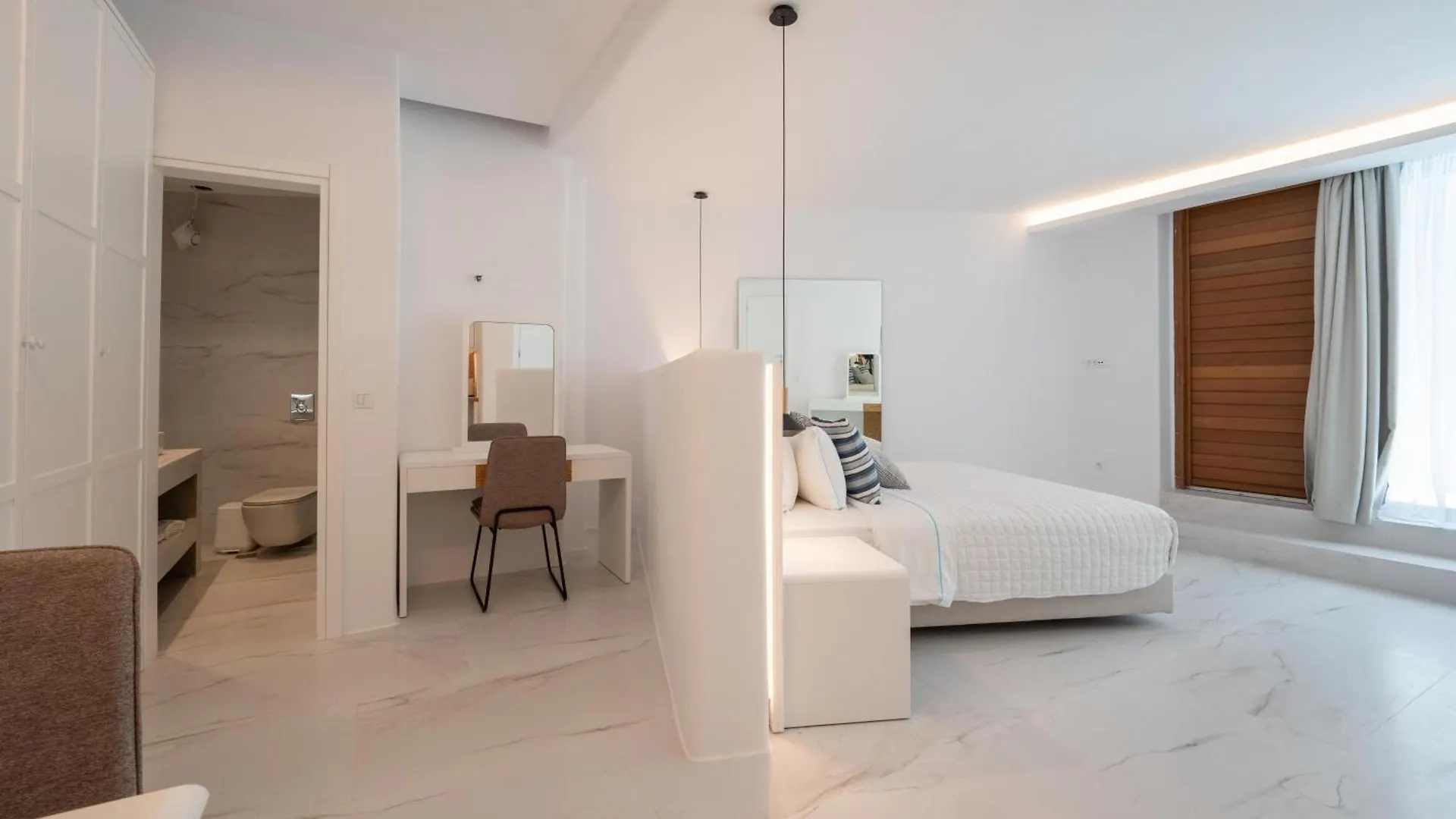 Arcs Suites & Residences Mykonos Town Griechenland