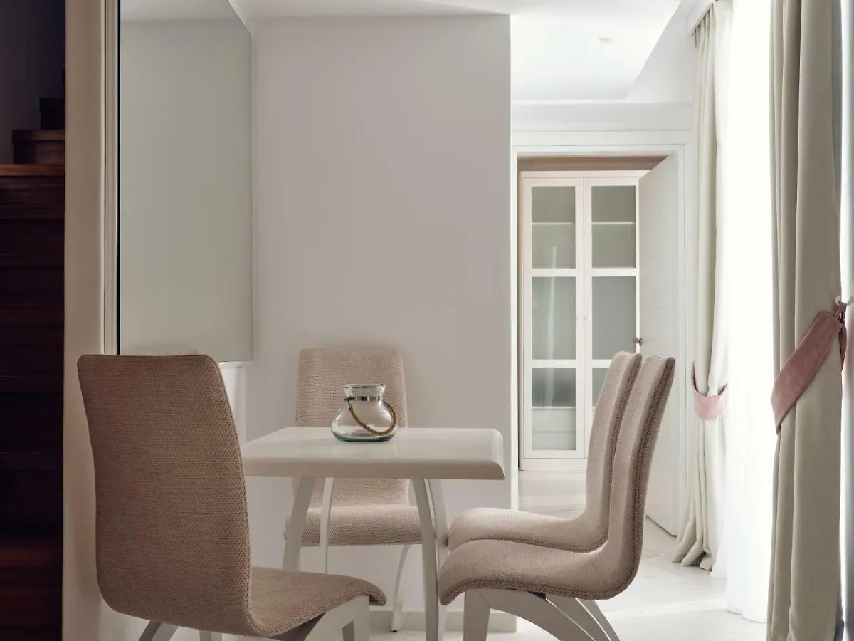 Arcs Suites & Residences Mykonos Town 3*,