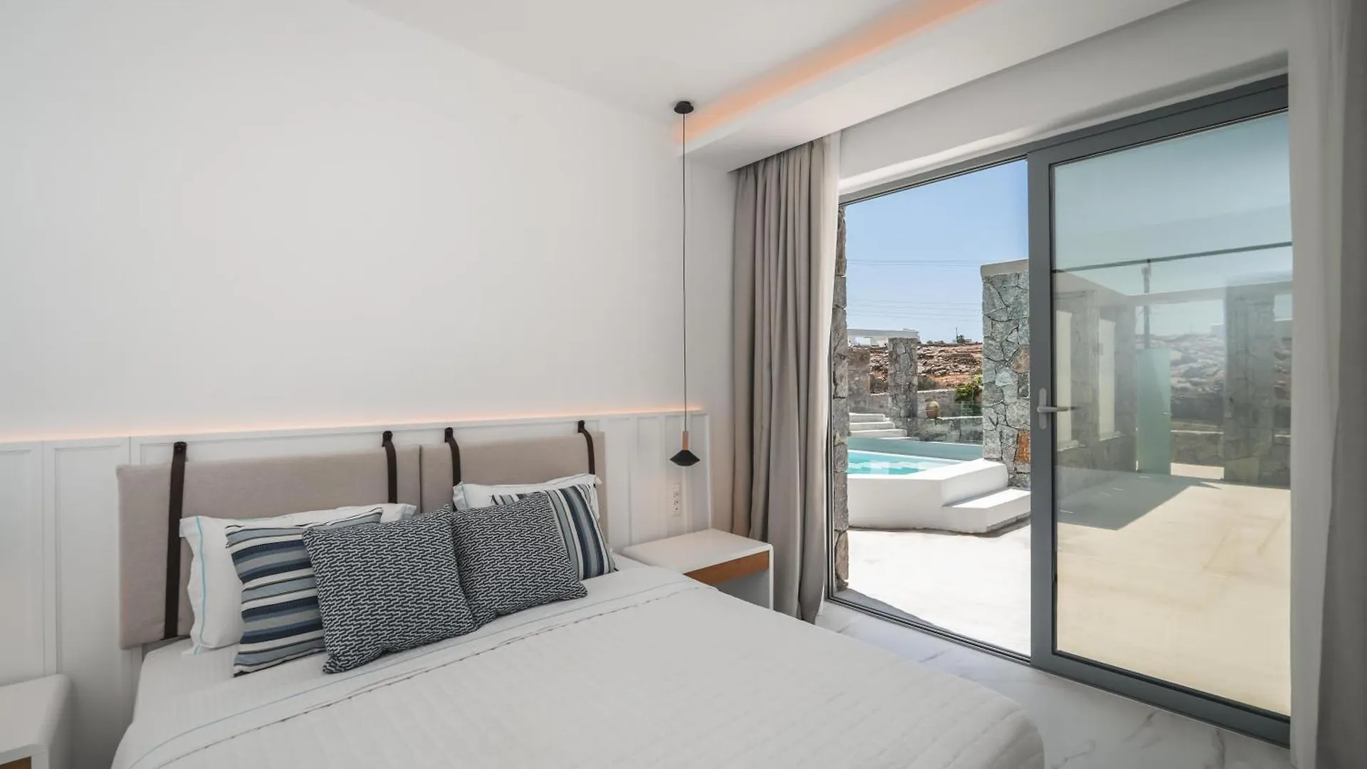 Arcs Suites & Residences Mykonos Town 호텔
