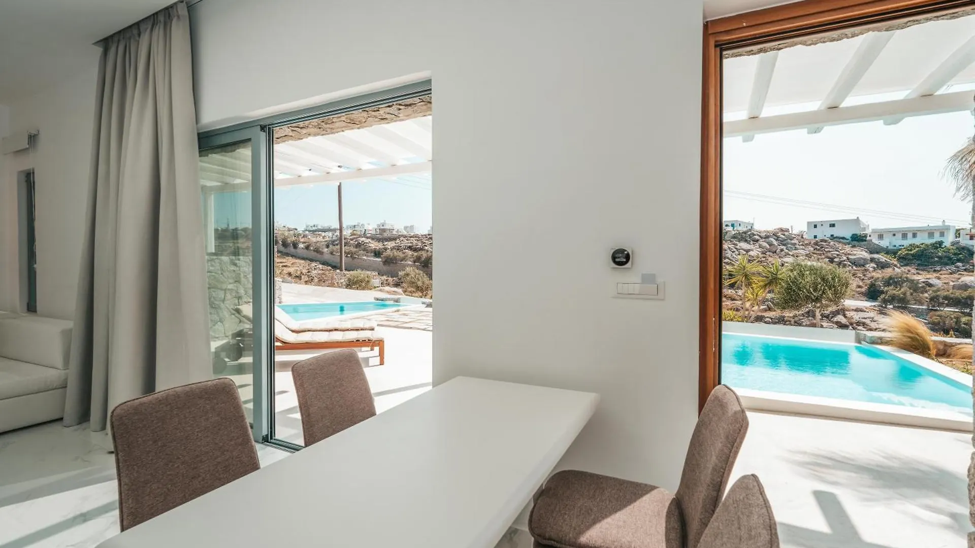 Arcs Suites & Residences Mykonos Town 3*,  그리스