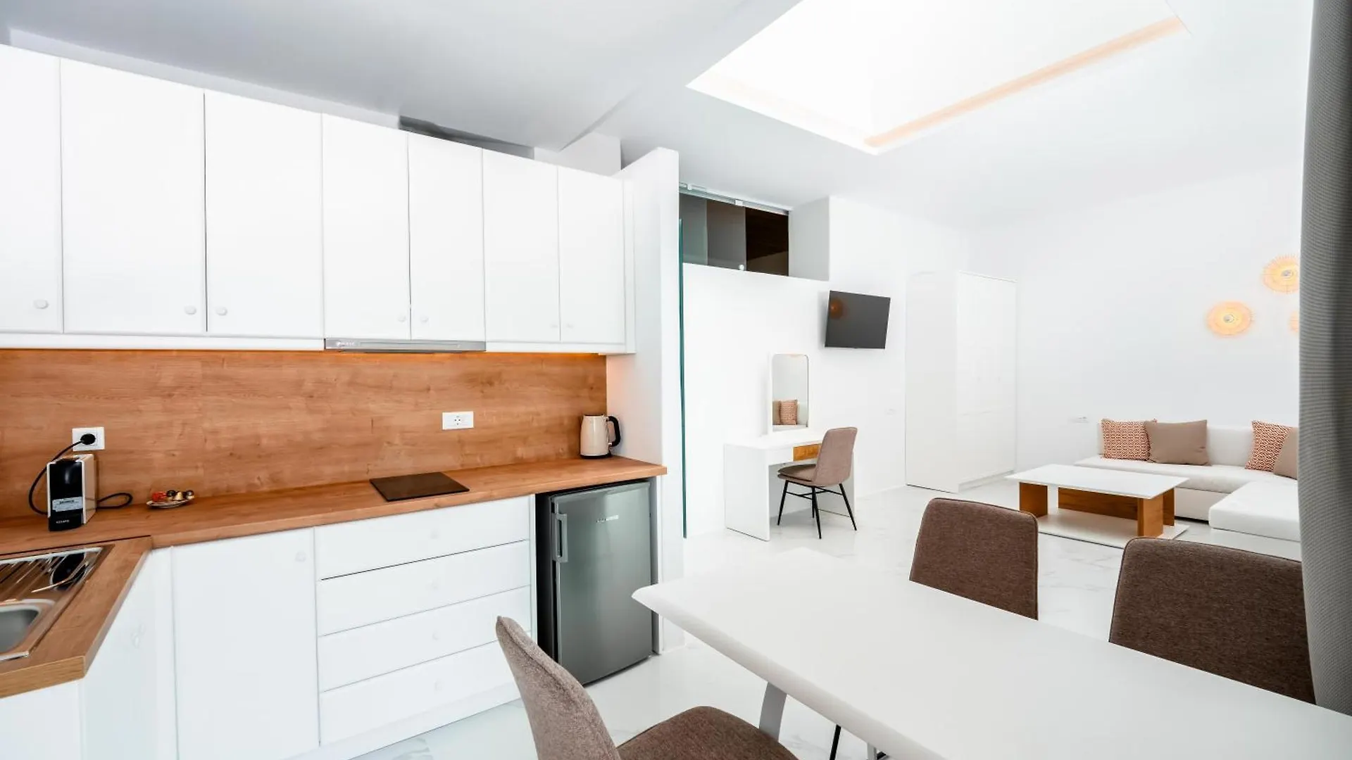 호텔 Arcs Suites & Residences Mykonos Town