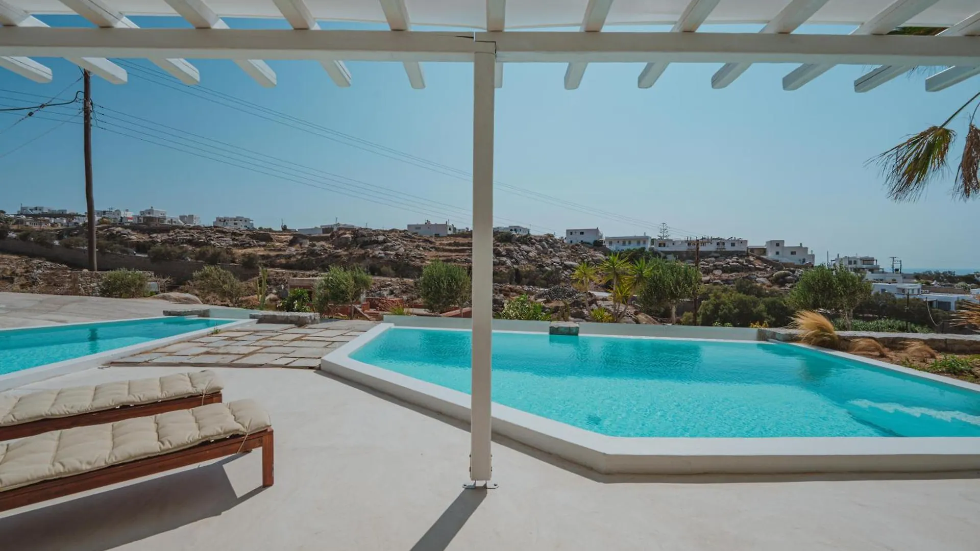Arcs Suites & Residences Mykonos Town 호텔